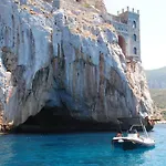 La Del Sud 4*