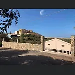 La Del Sud גונזה