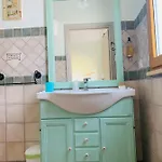 La Del Sud לינה וארוחת בוקר 4*