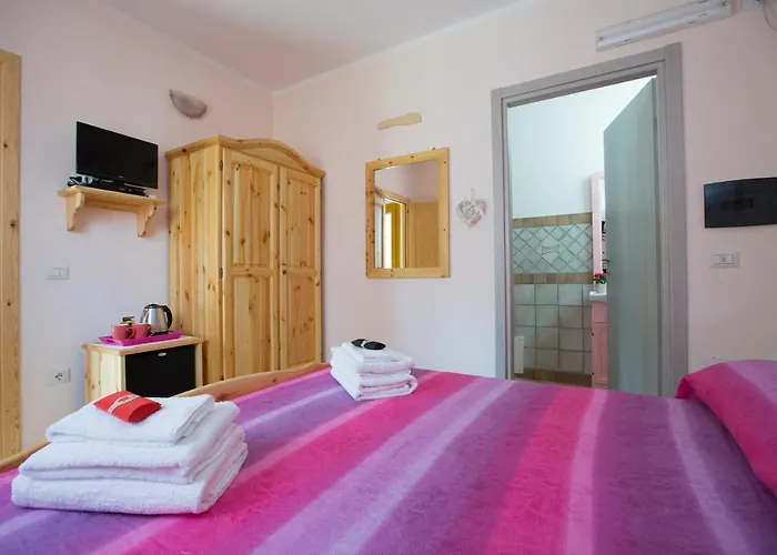 La Del Sud Bed & Breakfast 4*