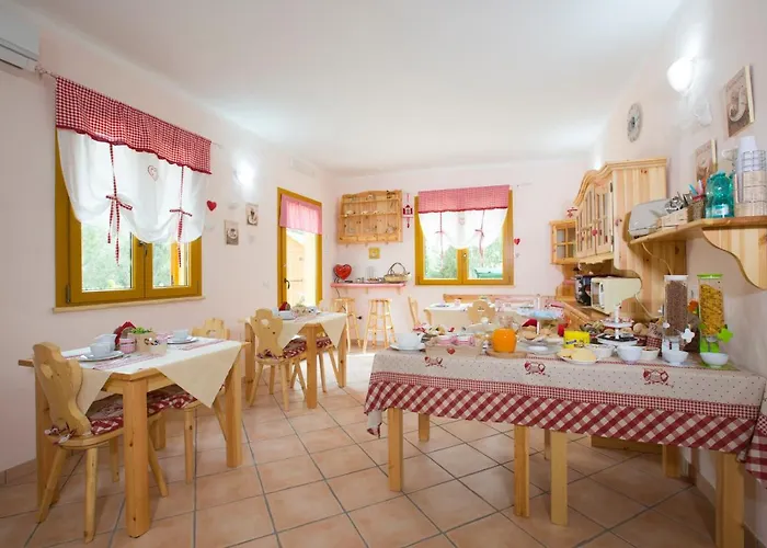 La Del Sud Bed & Breakfast 4*