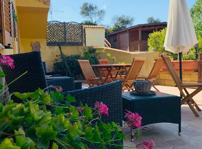 La Del Sud Bed & Breakfast 4*